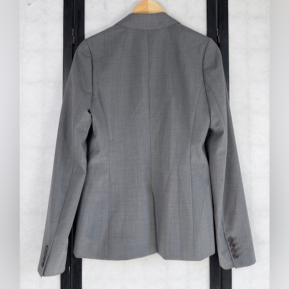 J. Crew 1035 Women’s suit set. Size: 6T - Picture 4 of 15